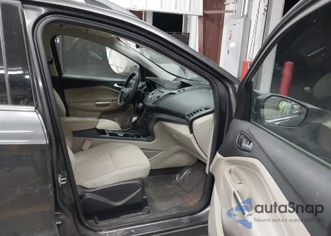 2018 Ford Escape Se из США, поврежденный, VIN 1FMCU0GD1JUB16212